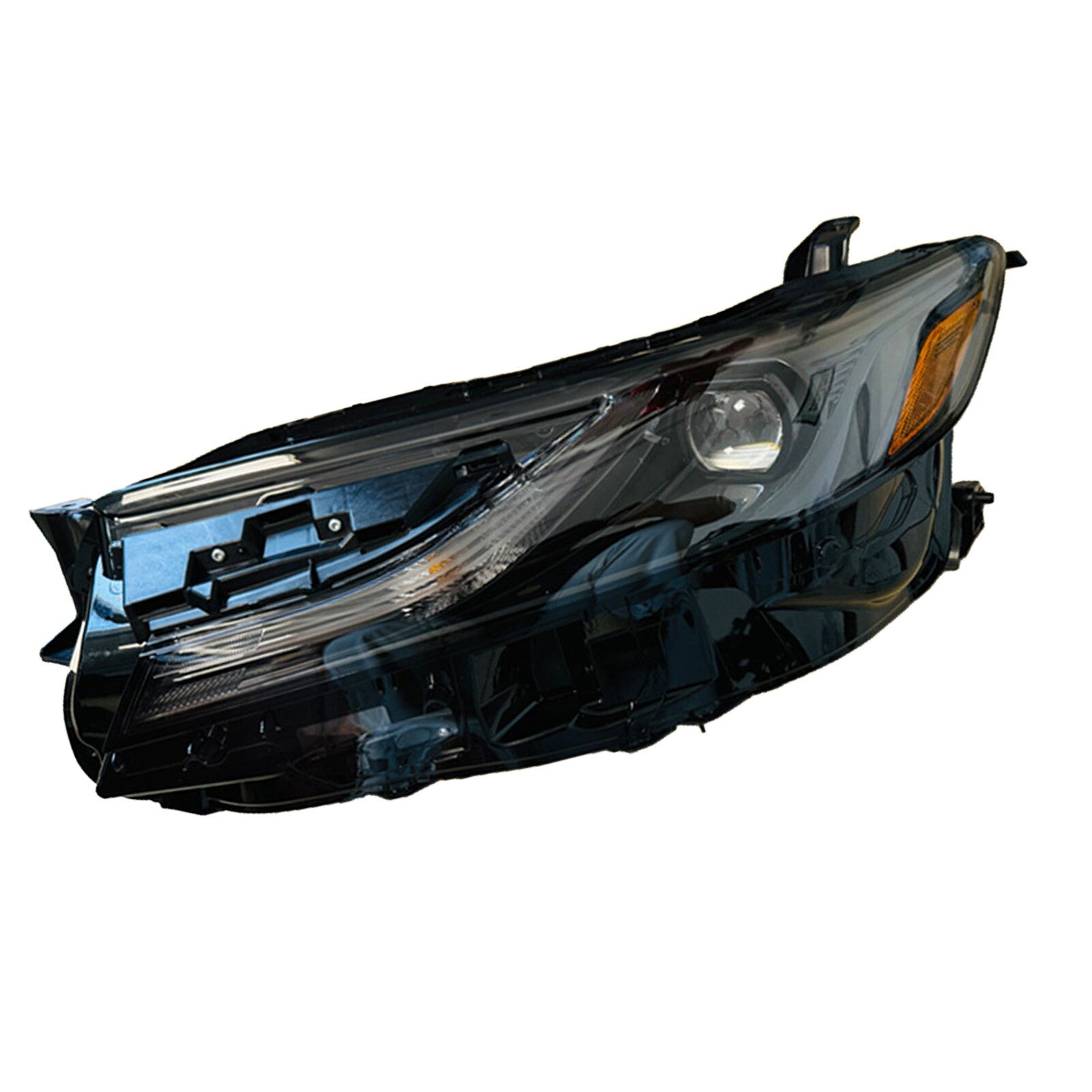 LED headlights for 2024 and 2025 for Toyota for Camry SE LE, left-hand drive assembly.
