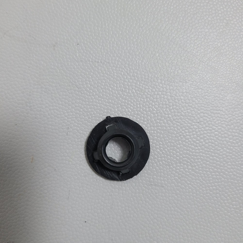 Hood Prop Rod Pivot Grommet for Toyota Highlander Venza