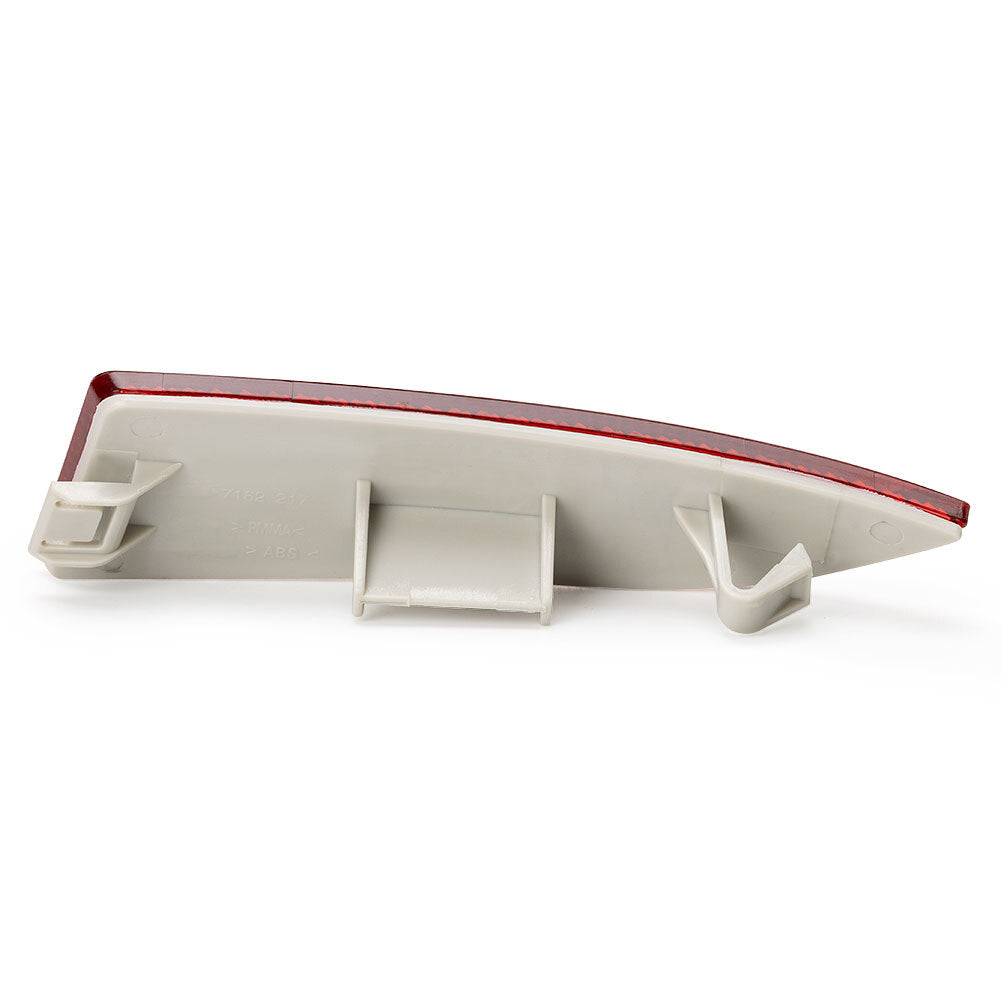 Left rear reflector mirror (63147162217) for E83 X3 (2006-2010).