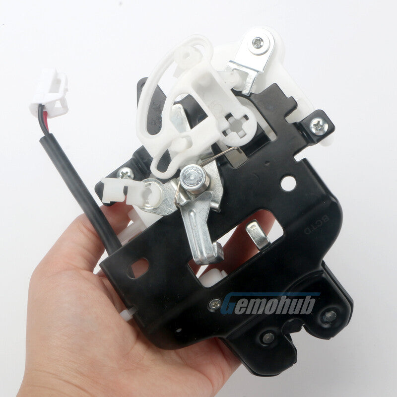 New Bootlid Rear Trunk Lid Lock Latch G22C56820A for 2002-2007 for Mazda 6