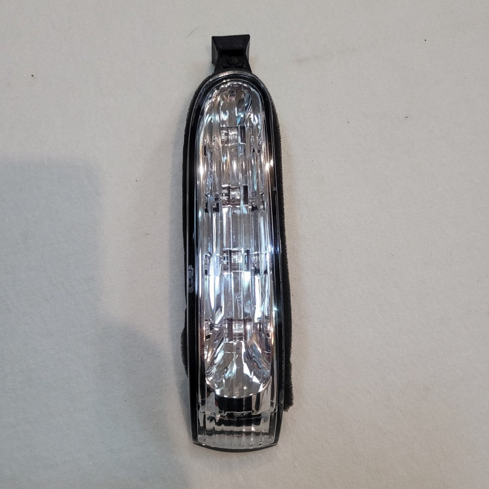 Door Mirror Turn Signal for Mercedes ML W163 02-05