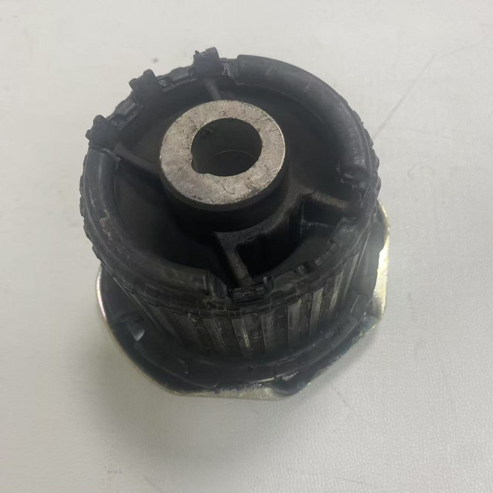 Rear axle mounted bushing suitable for Mercedes-Benz GLK-Class X204 14-19